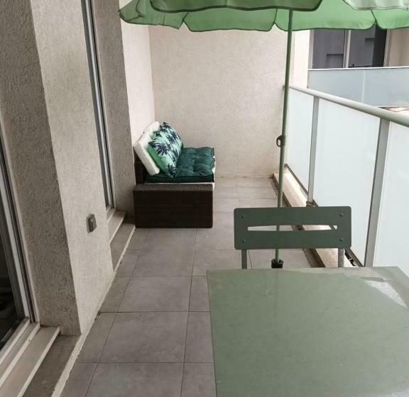 Superbe Appartement Et Parking Proche Du Centre Du Monde