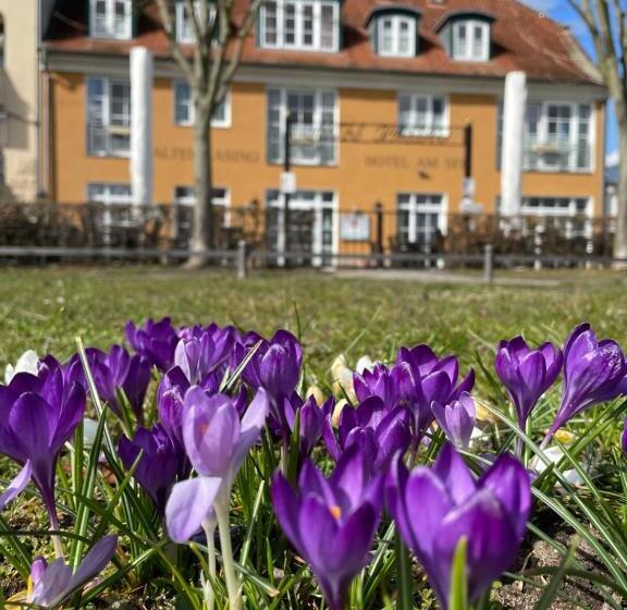 Altes Kasino Hotel Am See