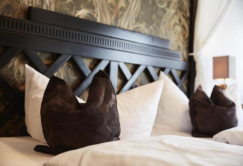 Aparthotel Bernstein