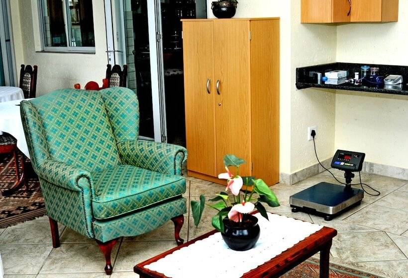 مبيت وإفطار All Seasons Boutique