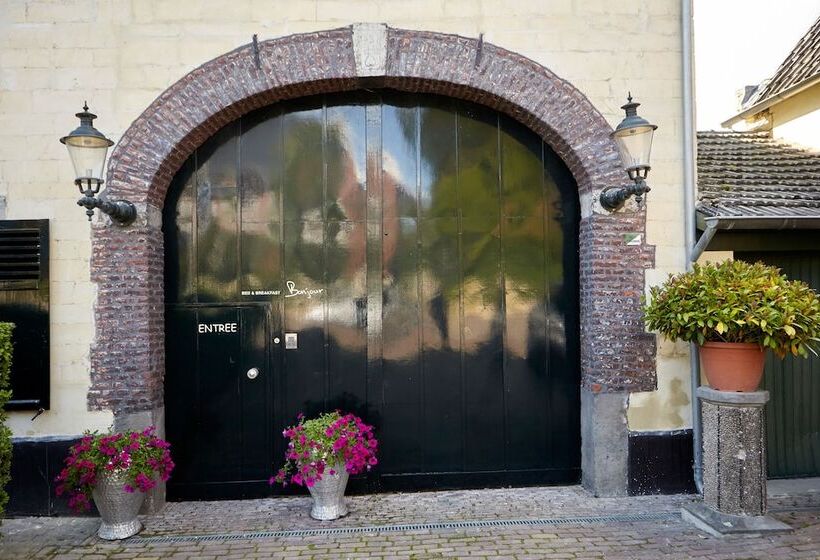 Bed and Breakfast Boutique Hotel Bonjour