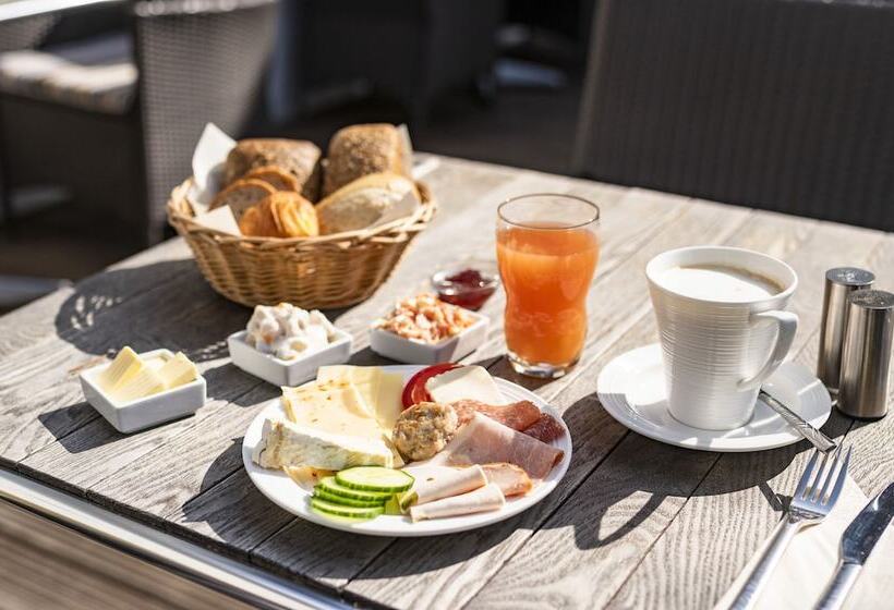 ベッドアンドブレックファースト Das Kleine Glück   Adults Only