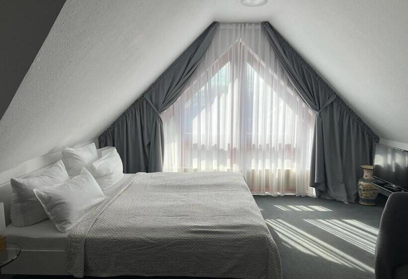 Bed and Breakfast Pension Am Markt