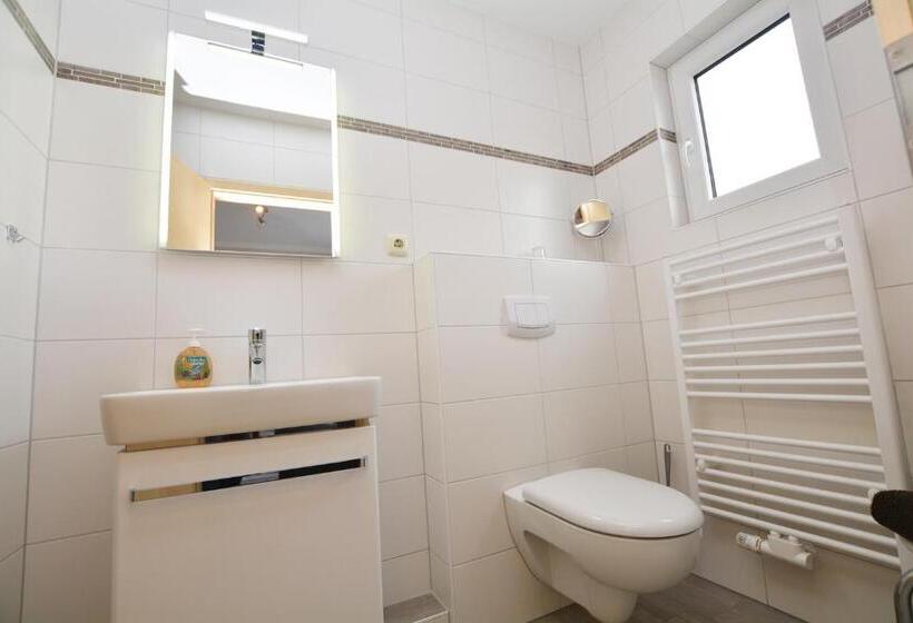 Bed and Breakfast Pension Anjo