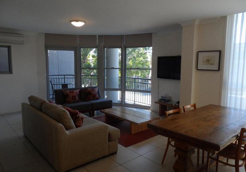 Byron Bay Hotel And Apartments