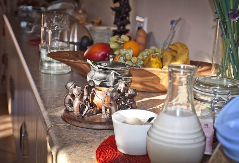 Cherry Tree Cottage B&b Linden