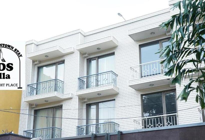 Uds Villa Scandinavian B&b   Next To Vfs