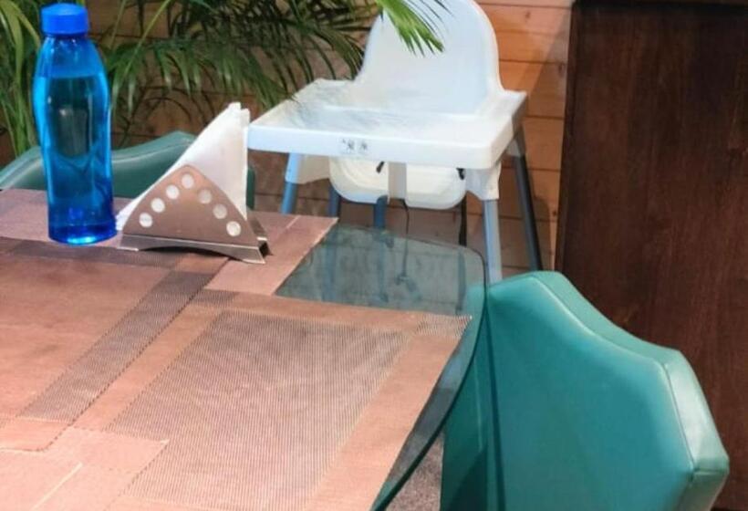 Uds Villa Scandinavian B&b   Next To Vfs