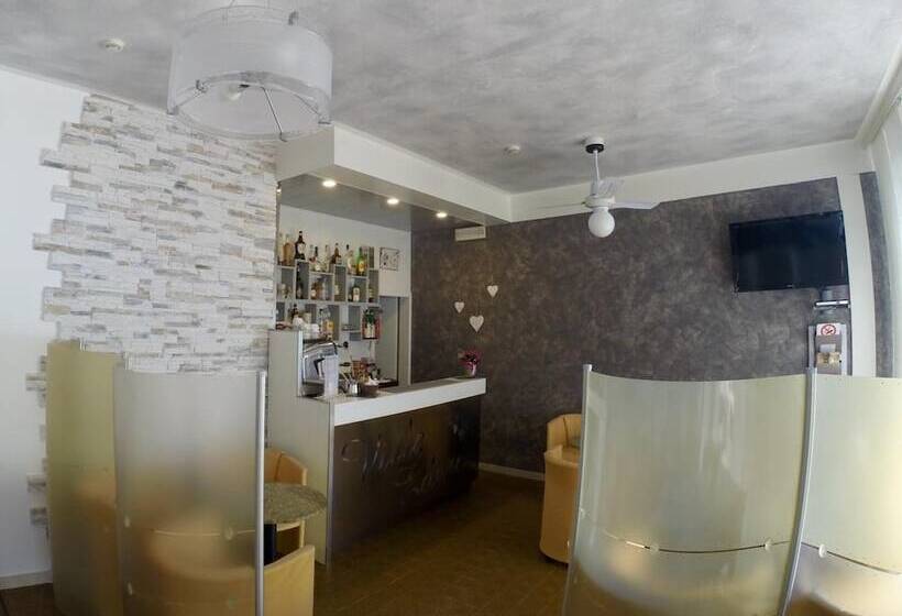 Отель Albergo Villa Edera