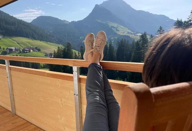 فندق Alpin   Studios & Suites