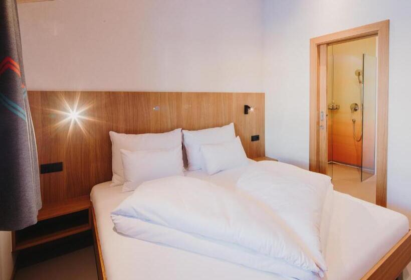 فندق Alpin   Studios & Suites