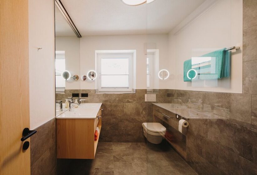 فندق Alpin   Studios & Suites