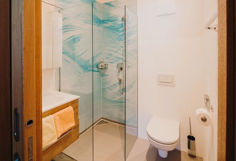 فندق Alpin   Studios & Suites