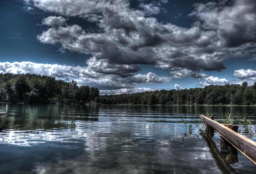 Отель Am Liepnitzsee