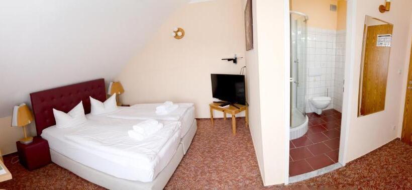 ホテル Am Uckersee