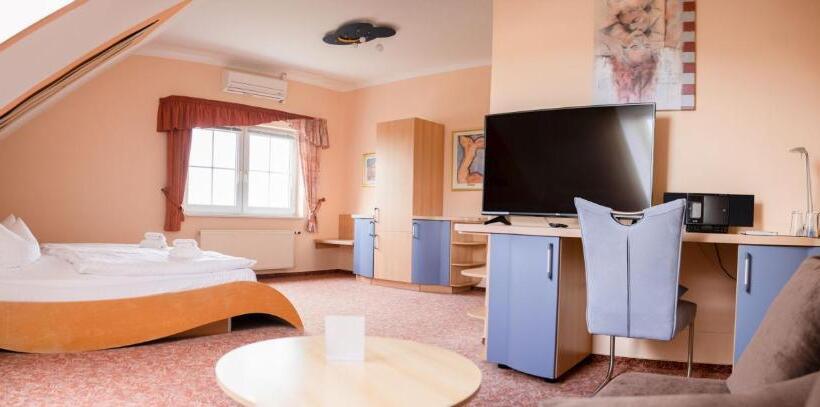 ホテル Am Uckersee