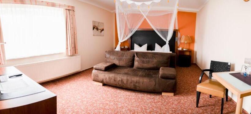 ホテル Am Uckersee