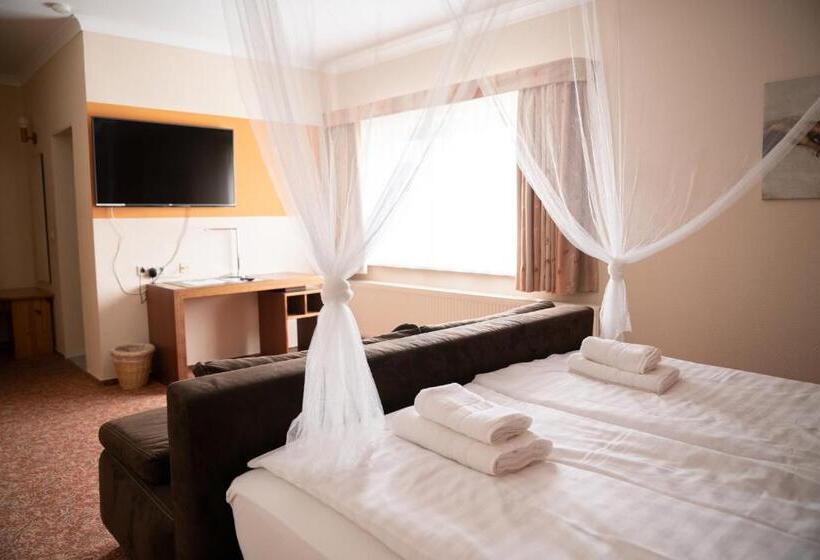 ホテル Am Uckersee