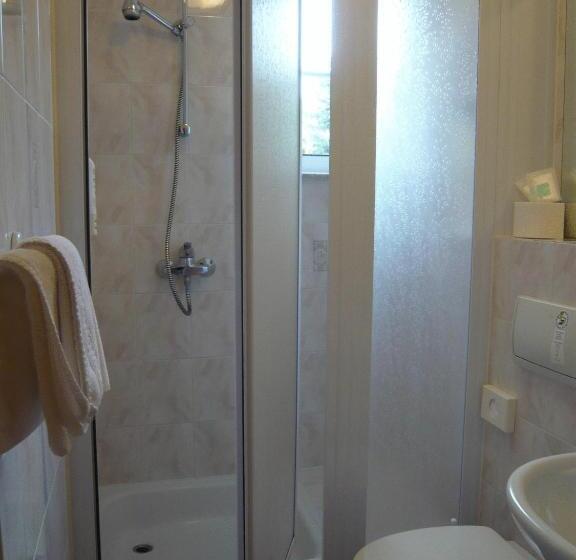 Отель Am Wald B&b