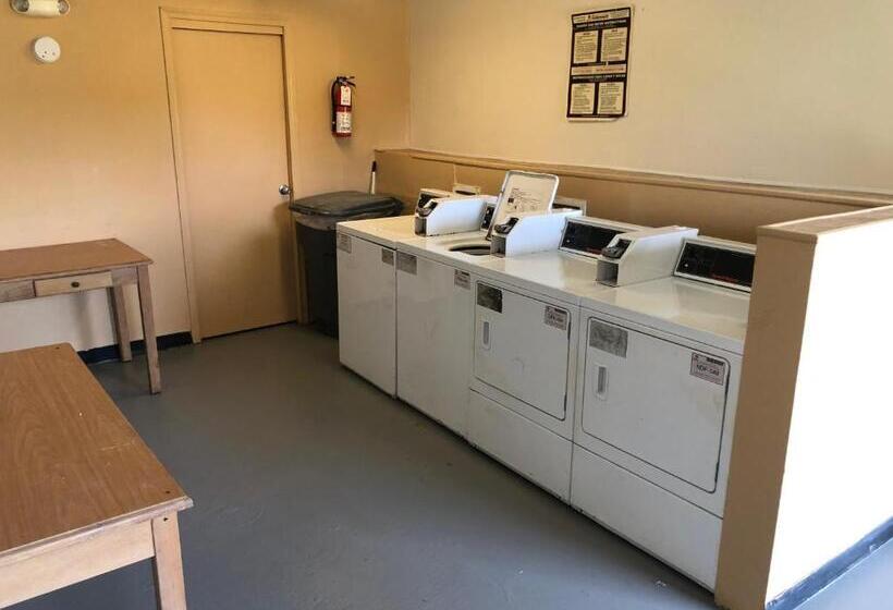 Отель American Inn Chesapeake Portsmouth