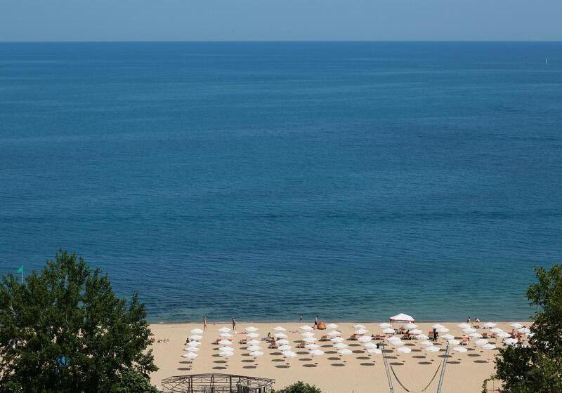 Apart Hotel Golden Line