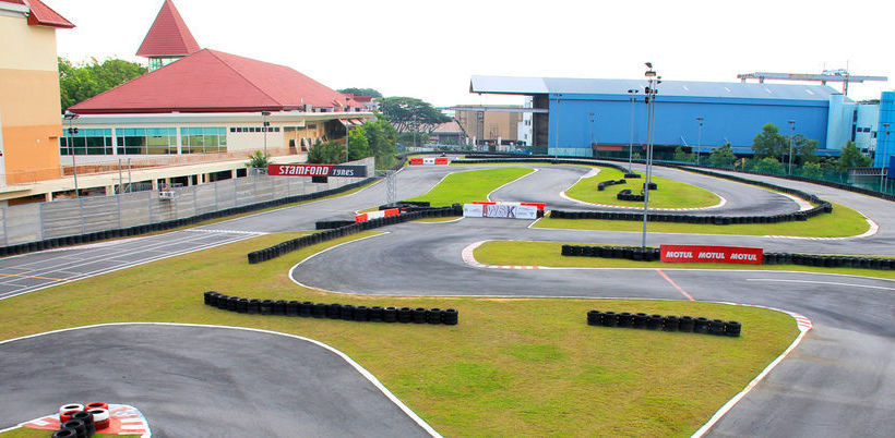 هتل The Arena Country Club