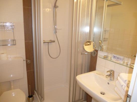 Отель Benen Diken