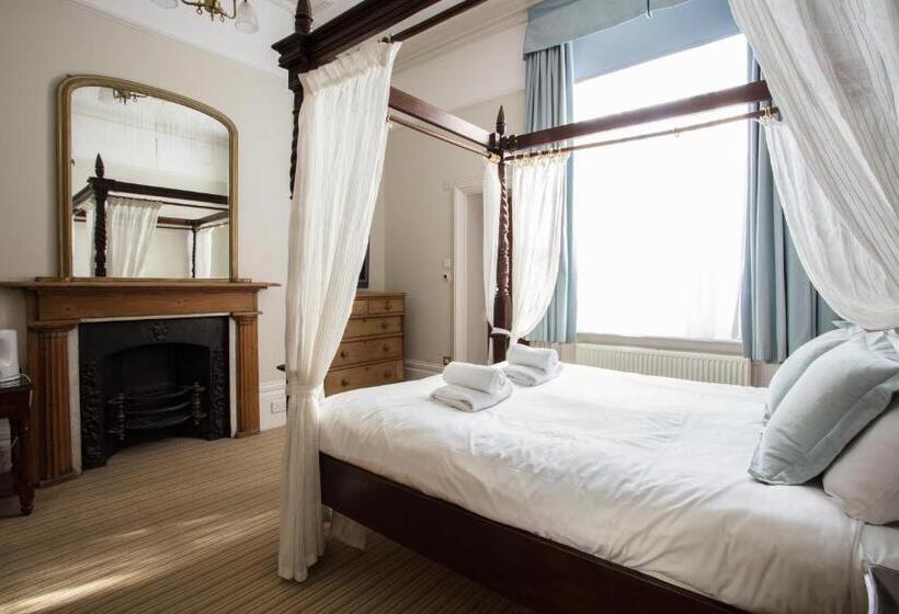 فندق Brighton House