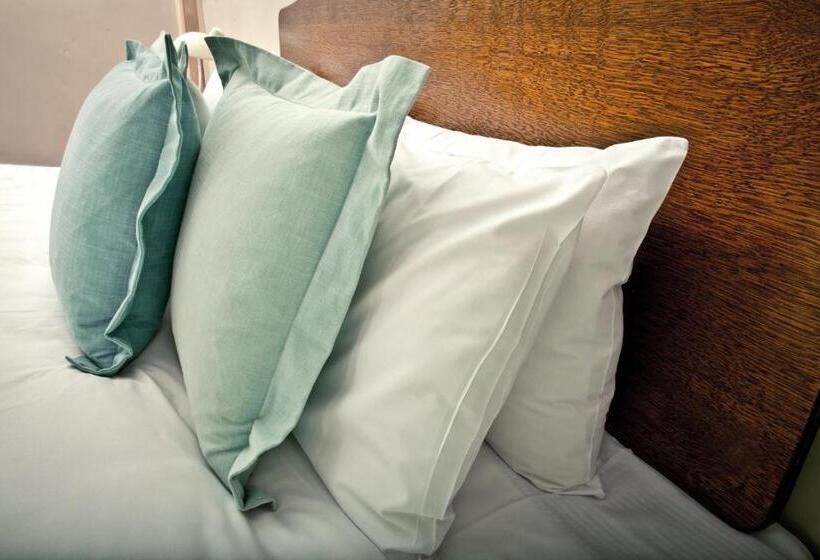 فندق Brighton House