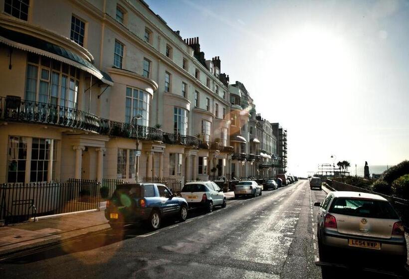 فندق Brighton House