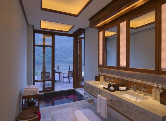 Brilliant Resort And Spa Chongqing