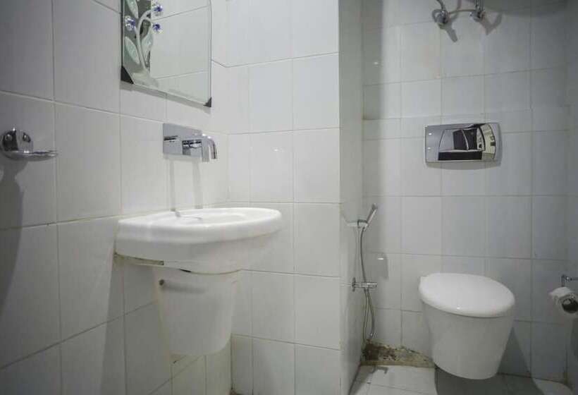 ホテル Castle Blue New Delhi Near Igi Airport