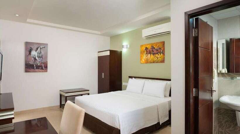 هتل Centara Life Muscat Dunes