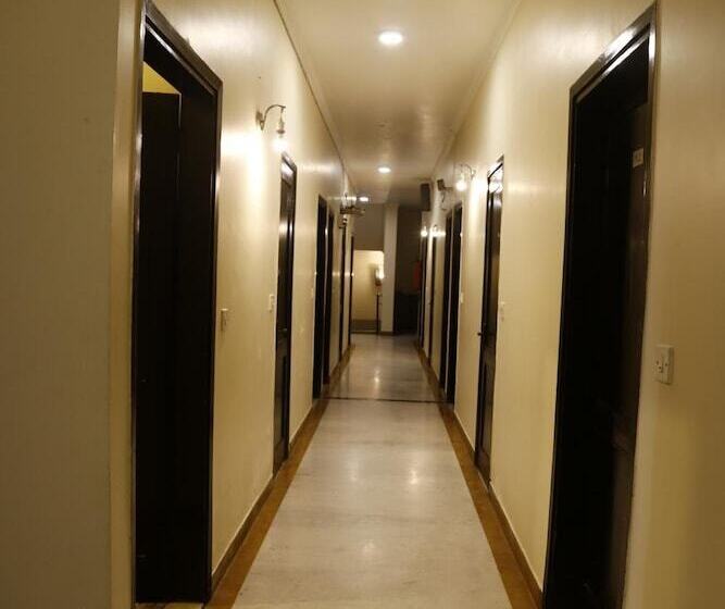 فندق City Centre Inn New Delhi