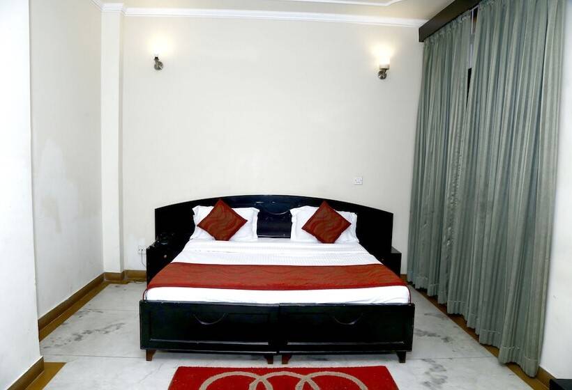 فندق City Centre Inn New Delhi
