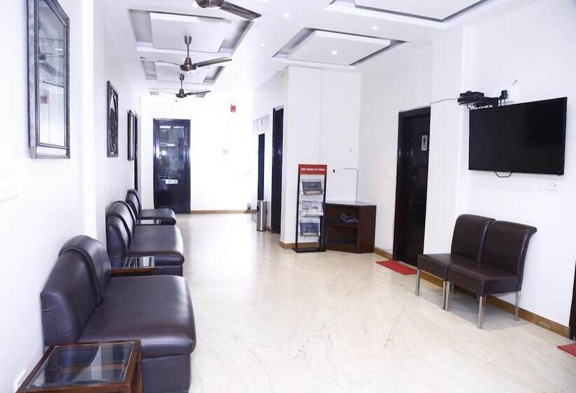 فندق City Centre Inn New Delhi