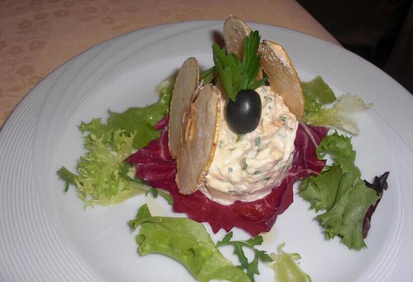 فندق Das Schiff In Den Bergen