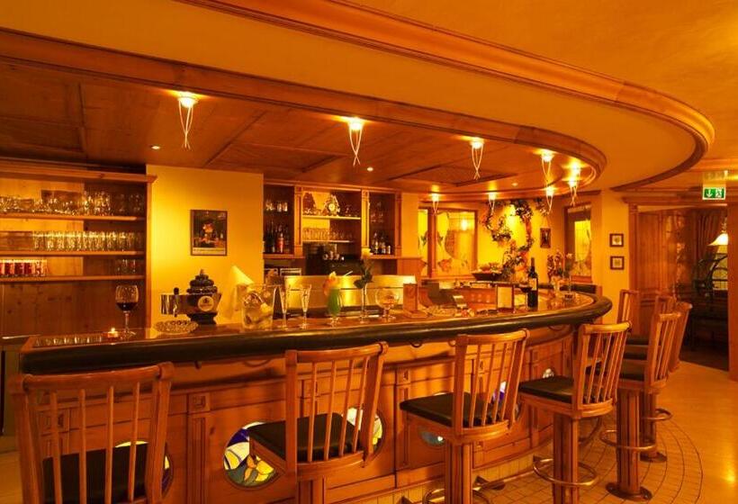 فندق Das Schiff In Den Bergen