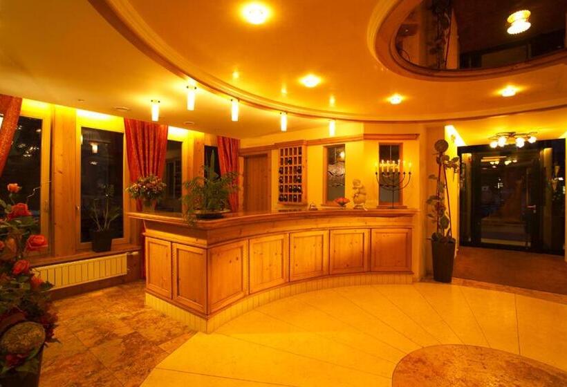 فندق Das Schiff In Den Bergen