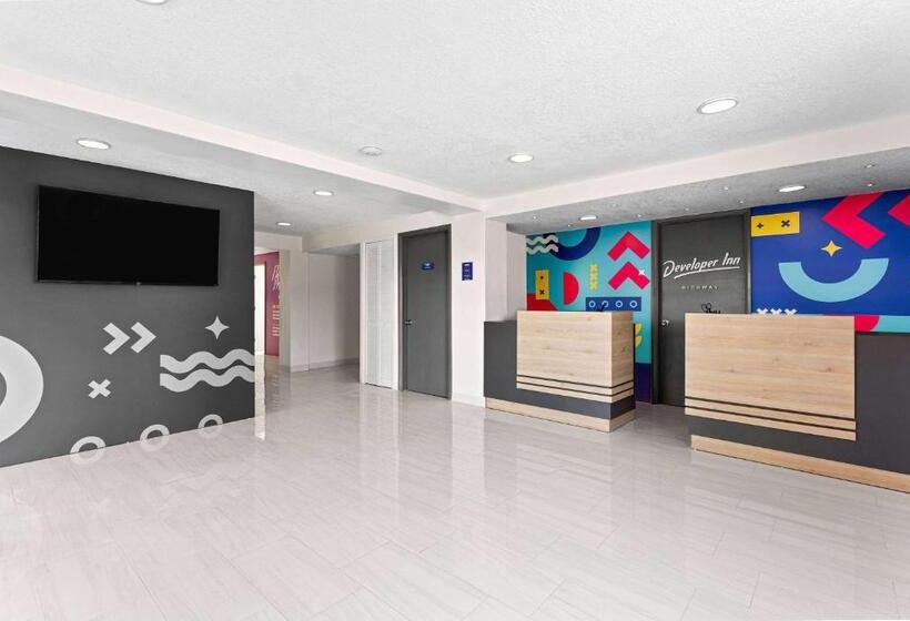 酒店 Developer Inn Highway, A Howard Johnson By Wyndham