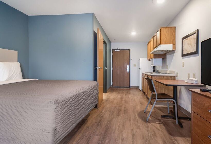 בית מלון כפרי Extended Stay America Select Suites  Fort Myers