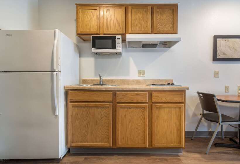 בית מלון כפרי Extended Stay America Select Suites  Fort Myers