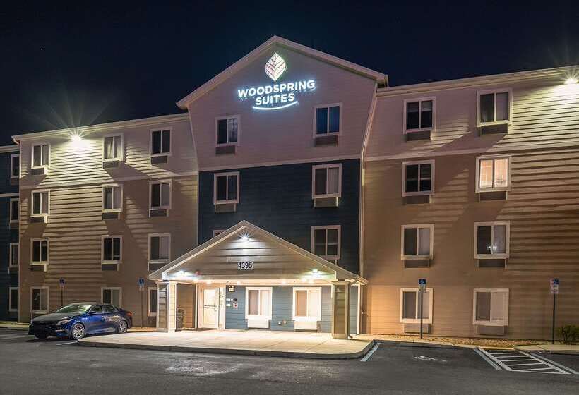 בית מלון כפרי Extended Stay America Select Suites  Fort Myers