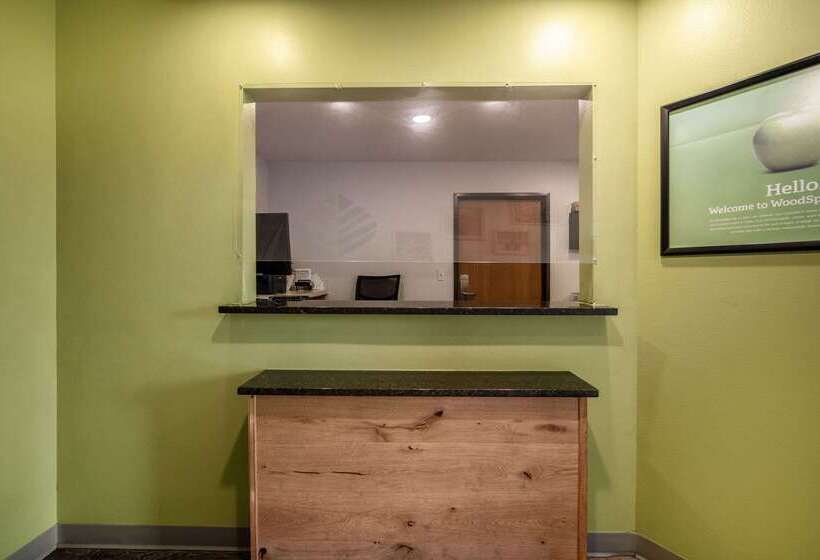 בית מלון כפרי Extended Stay America Select Suites  Fort Myers