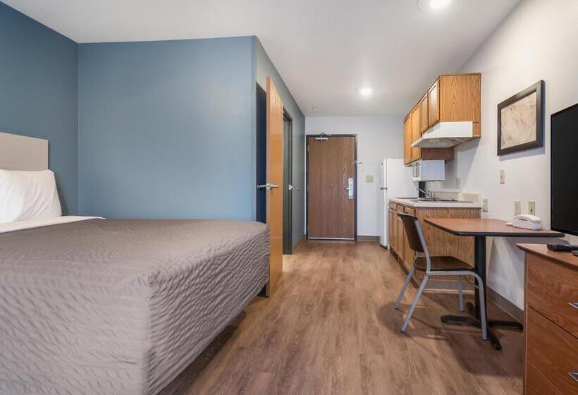 בית מלון כפרי Extended Stay America Select Suites  Fort Myers