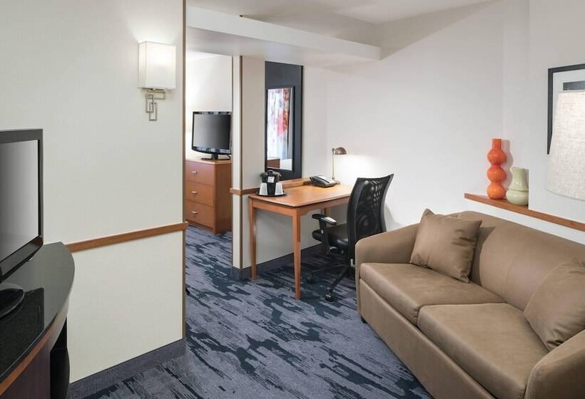 هتل Fairfield Inn & Suites South Bend At Notre Dame