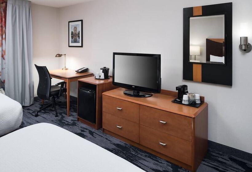 هتل Fairfield Inn & Suites South Bend At Notre Dame