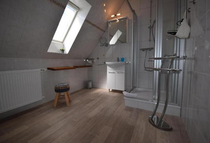 Отель Ferienwohnung Und Appartementvermietung Haus Kaiser