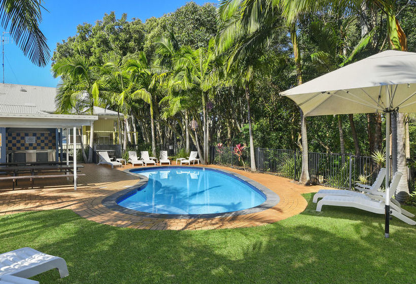 فندق Flynns On Surf Beach Villas