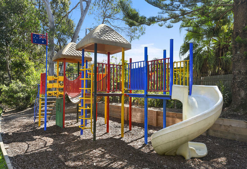 فندق Flynns On Surf Beach Villas